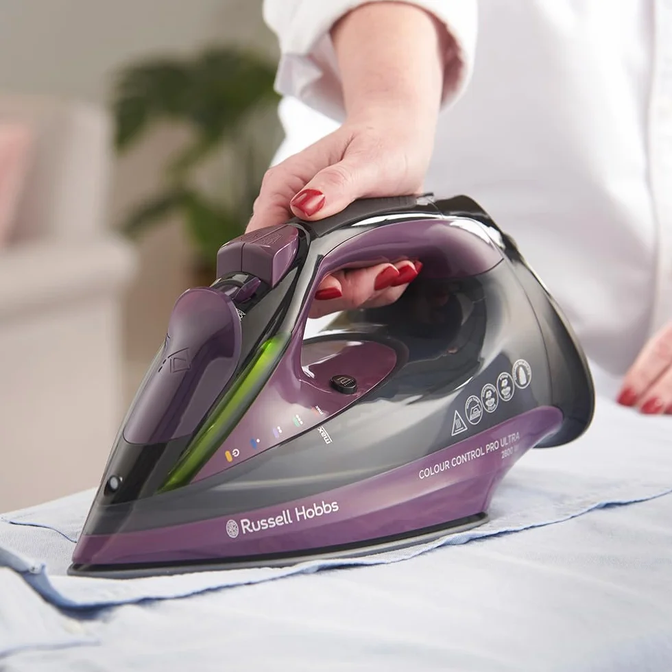 Russell Hobbs Żelazko parowe Control Pro Ultra 2800W 195g 380ml ceramiczna 27281-56