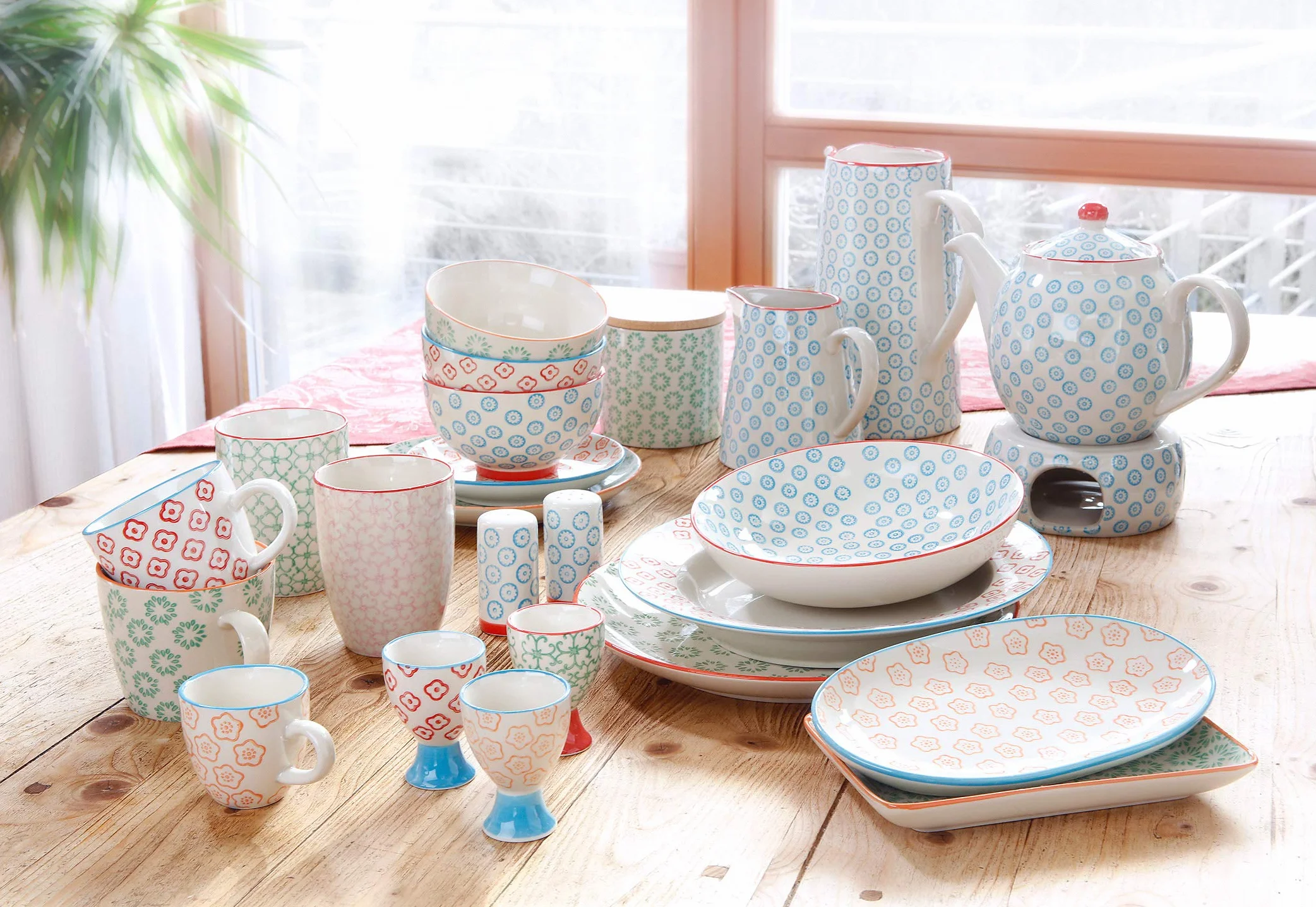 Bloomingville Emma małe mieszadła soli i pieprzu - kolorowa kamionka ø 3,5 wys. 7 cm, niebieski, kamionka ceramiczna