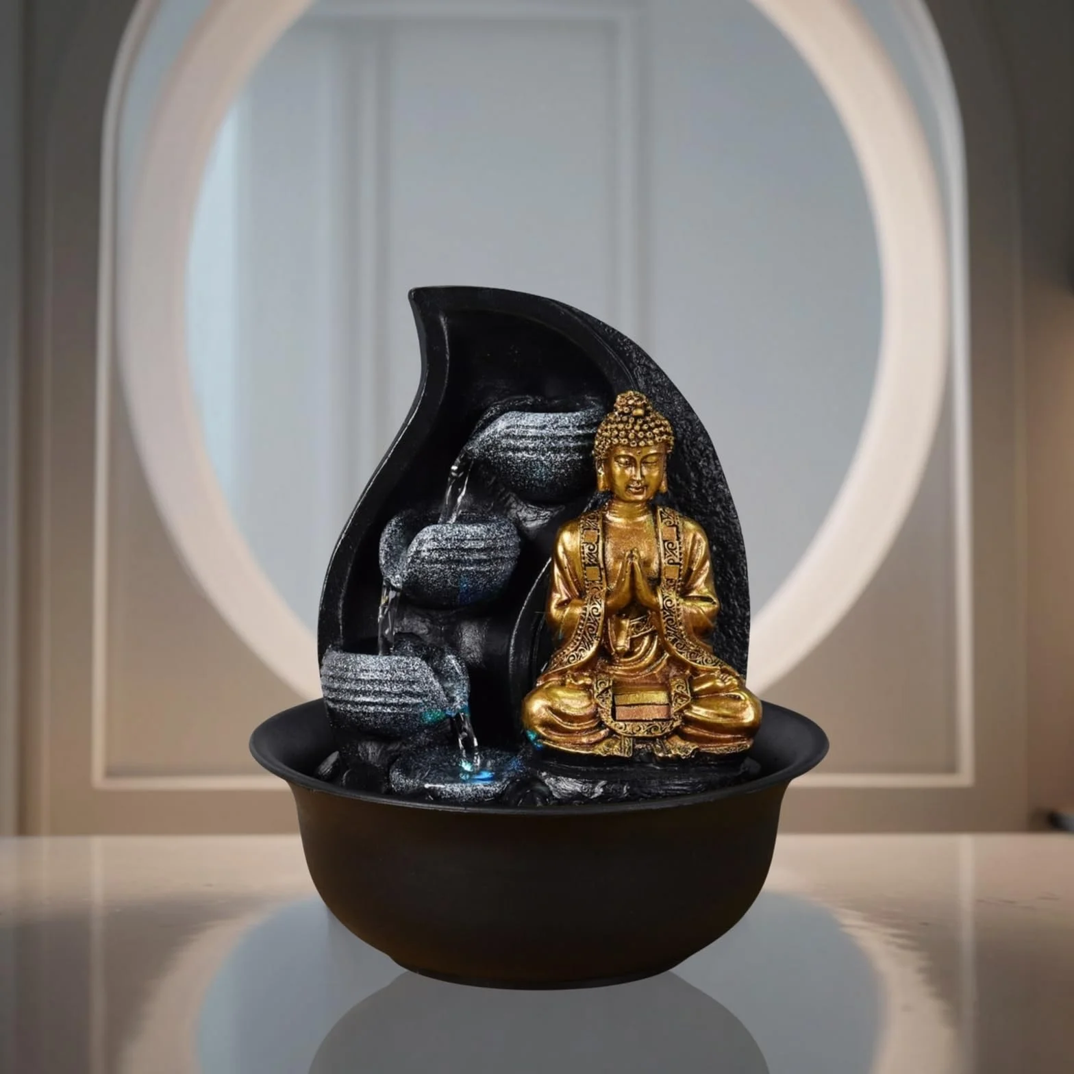 Fontanna Buddy Praya - Wyjmowana fontanna Buddy - Egzotyczna dekoracja Zen - Prezenty - Fontanna stołowa Światło LED - Obwód zamknięty - Brązowy i złoty - H 26 cm - Zen'Light