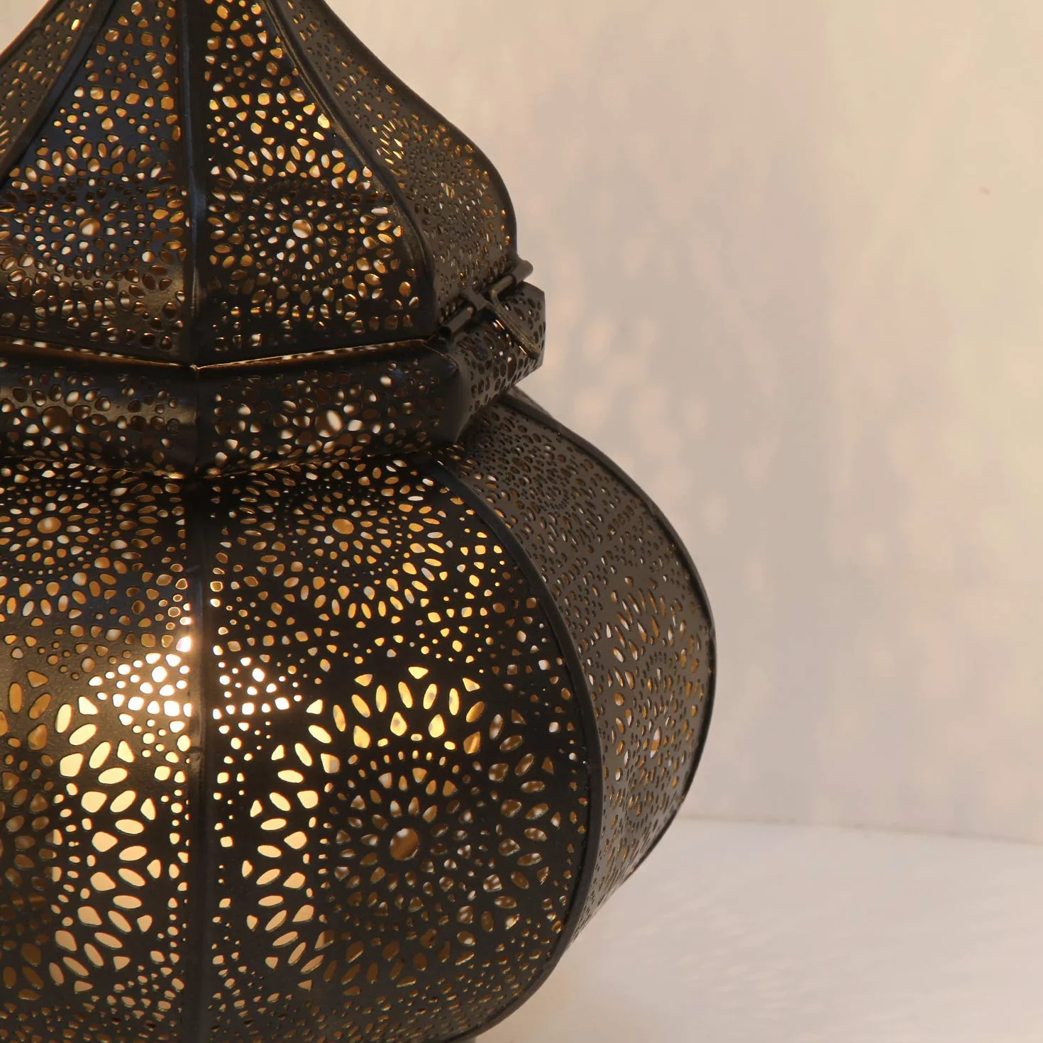 Casa Moro Abir LN2040 Orientalna latarnia z metalu, czarna, 30 cm, marokański lampion ogrodowy, piękna latarnia stołowa na Boże Narodzenie, wesele, uroczystości, dekoracja