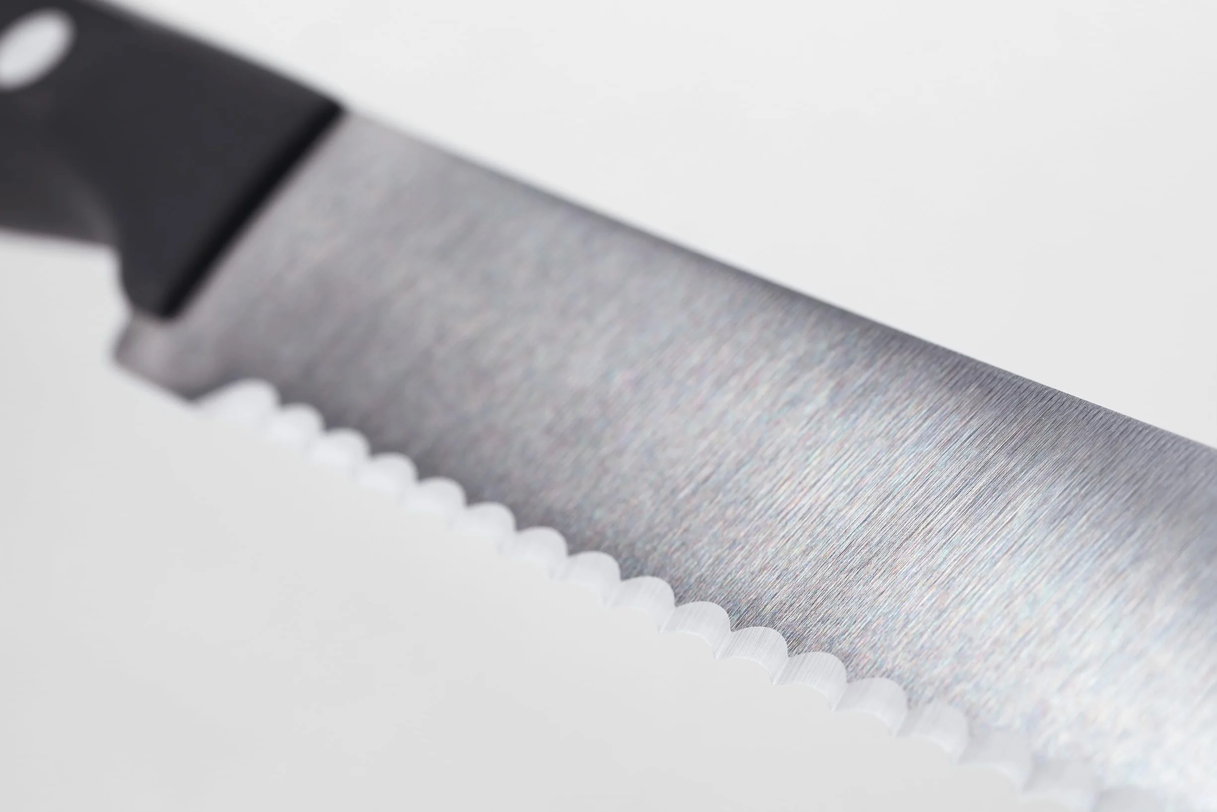 WÜSTHOF Gourmet nóż do pomidorów, 14 cm, czarny, srebrny