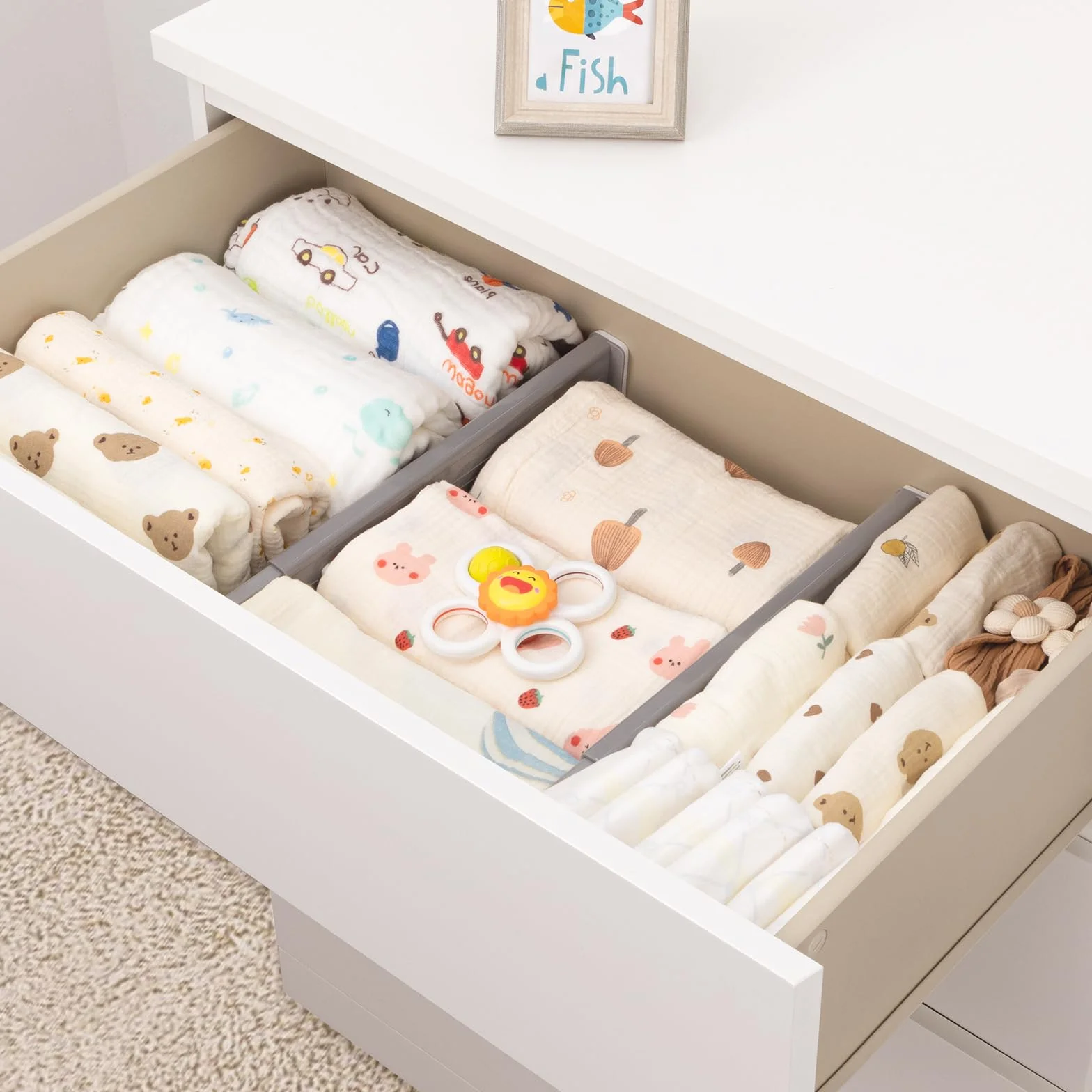 Homsorout Zestaw 8 separatorów do szuflad, regulowanych (32,6-56 cm), tworzywo sztuczne, organizer na ubrania, organizer kuchenny do przechowywania kuchni, sypialni, komody, jasnoszary