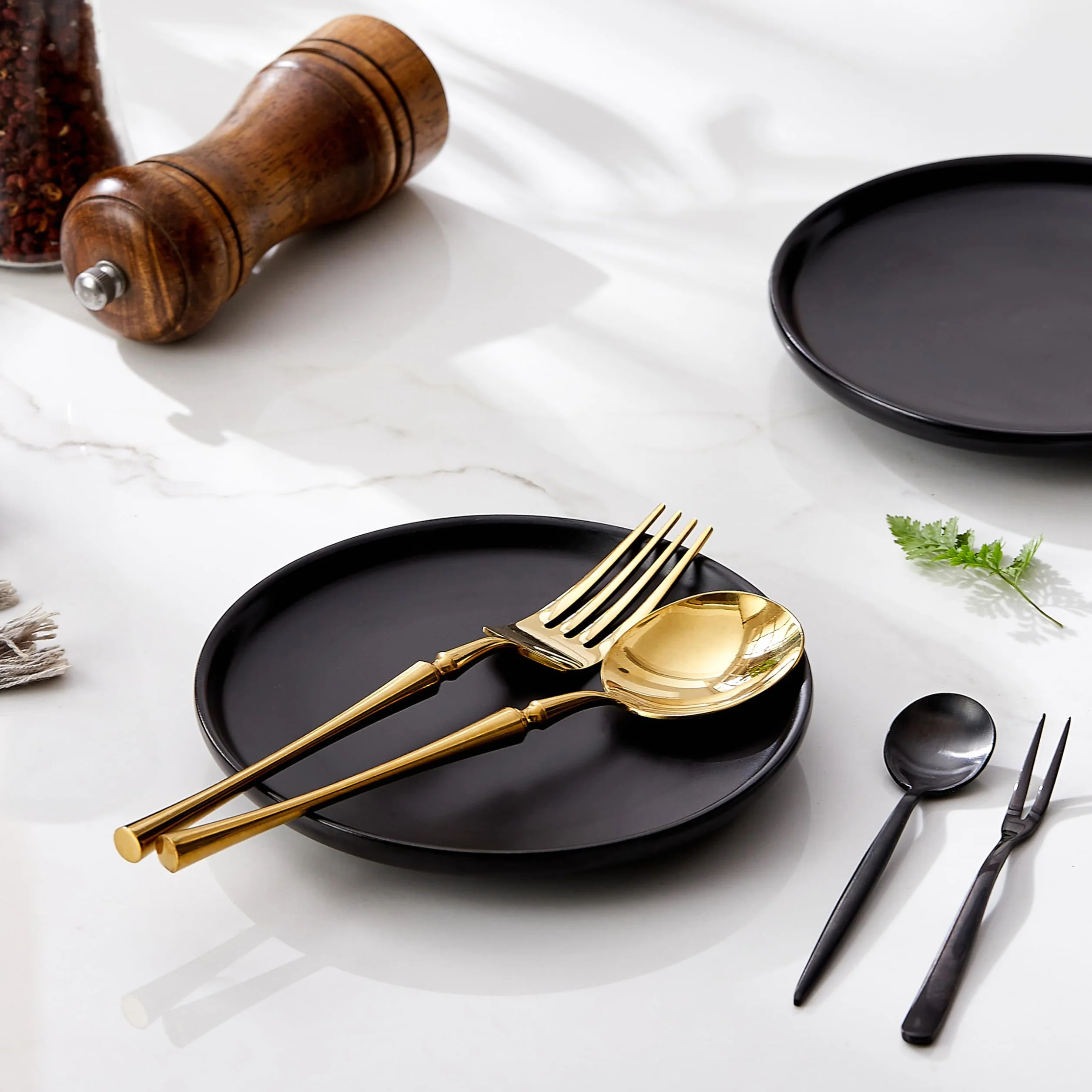 Ceramiczne talerze na przystawki 15 cm zestaw 4 szt. nadaje się do zmywarki mikrofalówki piekarnika