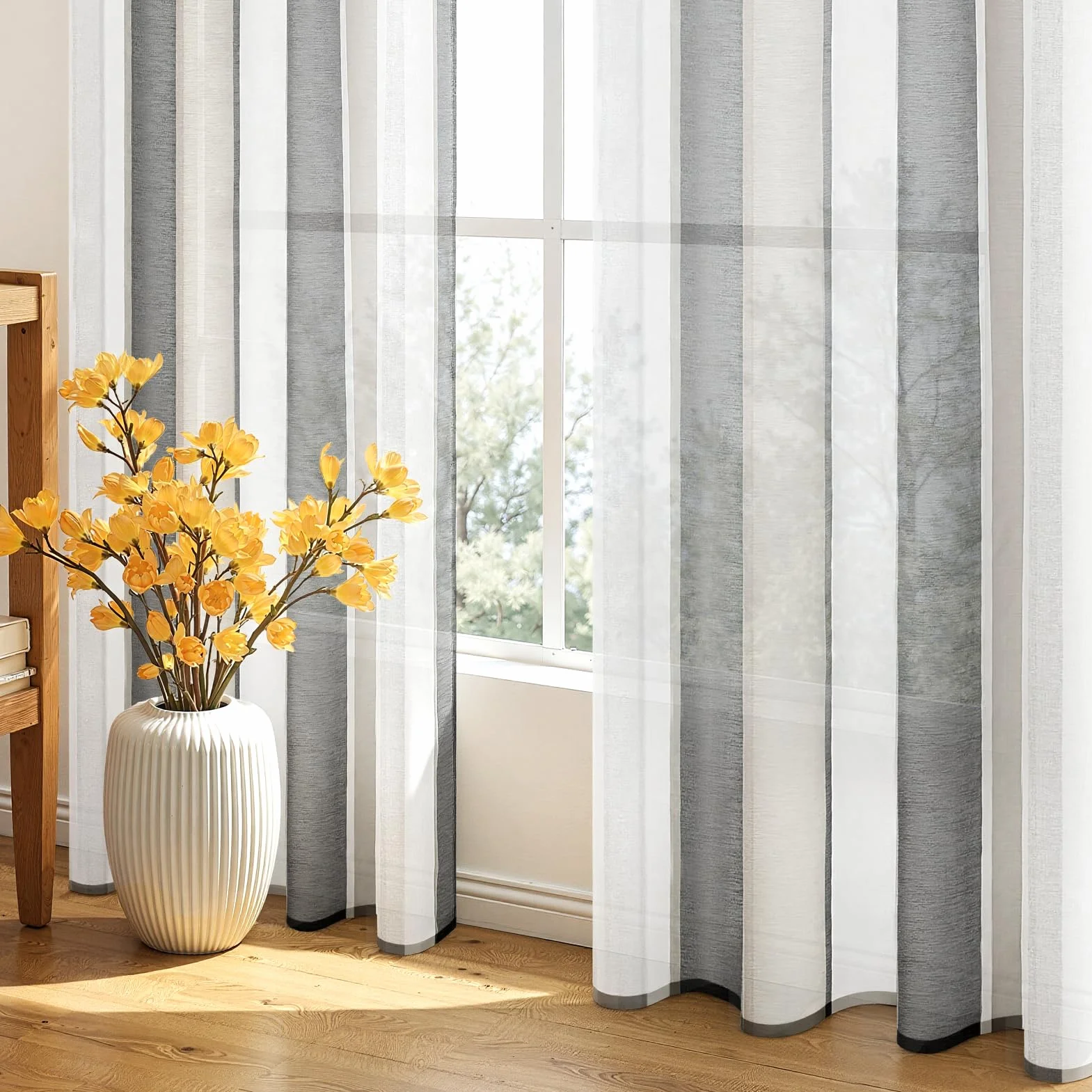 Firanki z woalu krótkie półprzezroczyste w paski z oczkami biało-szare 160 x 140 cm do pokoju dziecięcego salonu sypialni