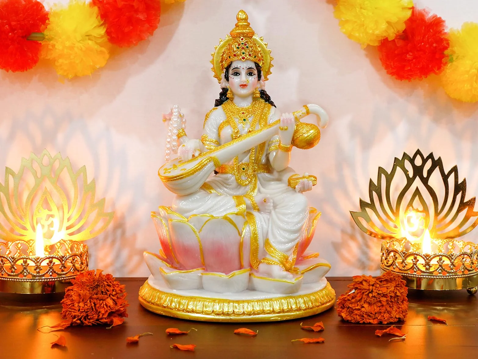 Hinduska bogini Saraswati statua - 21 cm H marmur wygląd duży indyjski idol Saraswati figurka Indie Diwali Murti Pooja rzeźba dom biuro świątynia Mandir Puja przedmiot ołtarz świątynia duchowa