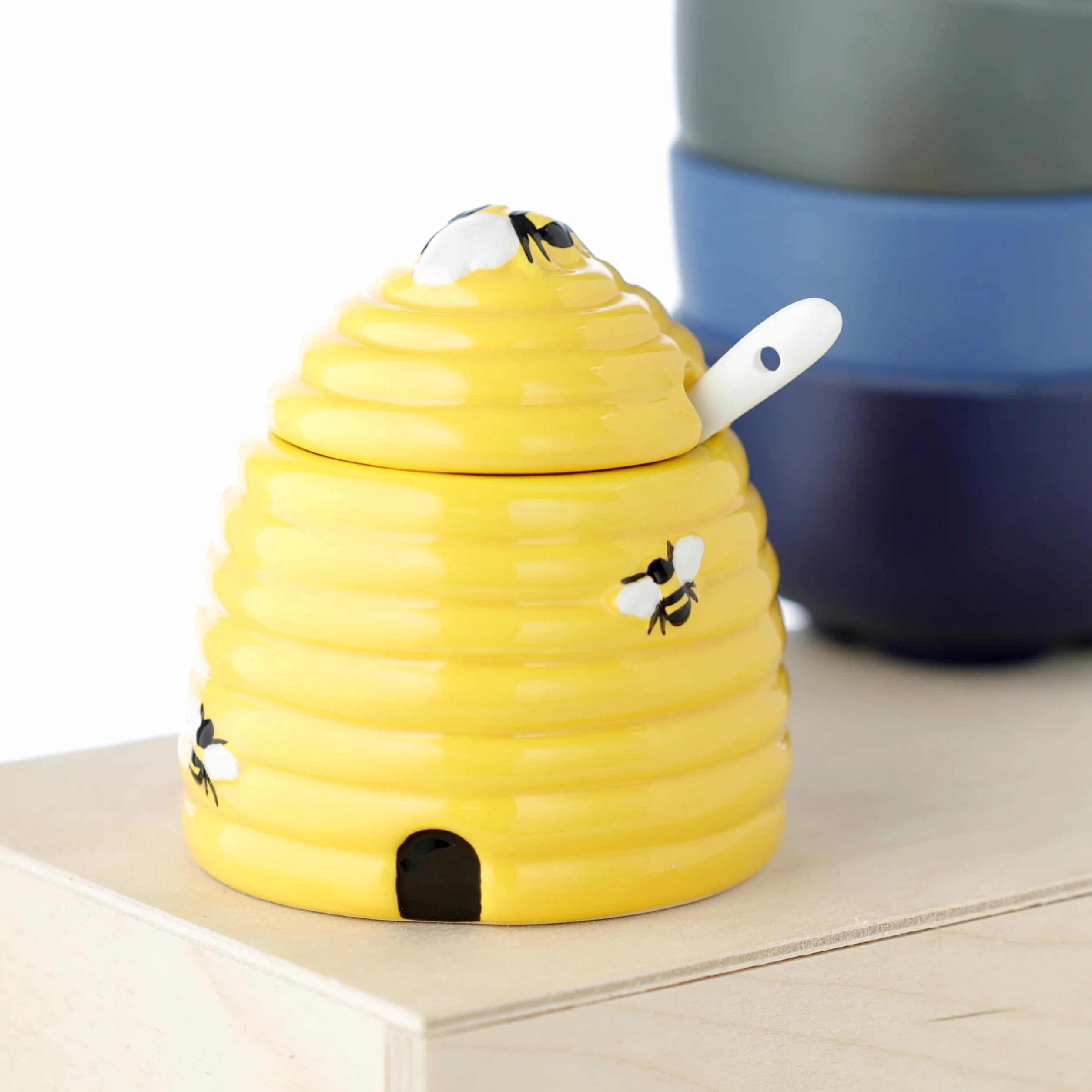 Puckator Ceramiczny garnek na miód w kształcie ula z pokrywką i łyżką