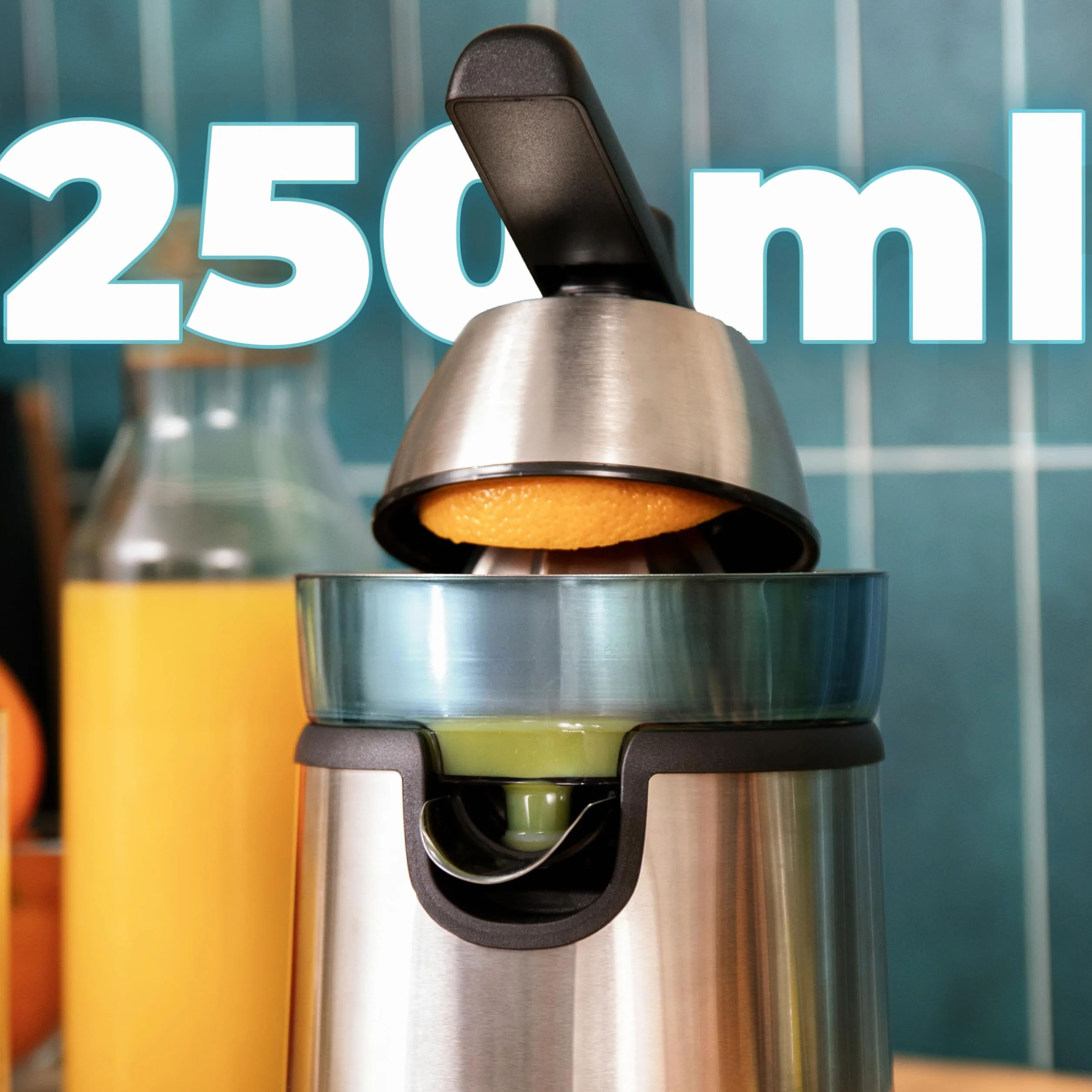 Cecotec Elektryczna wyciskarka do cytrusów EssentialVita Hyden 120 Steel. 120 W, 2 zdejmowane stożki o różnej wielkości, duża stal nierdzewna i mały plastik, 250 ml