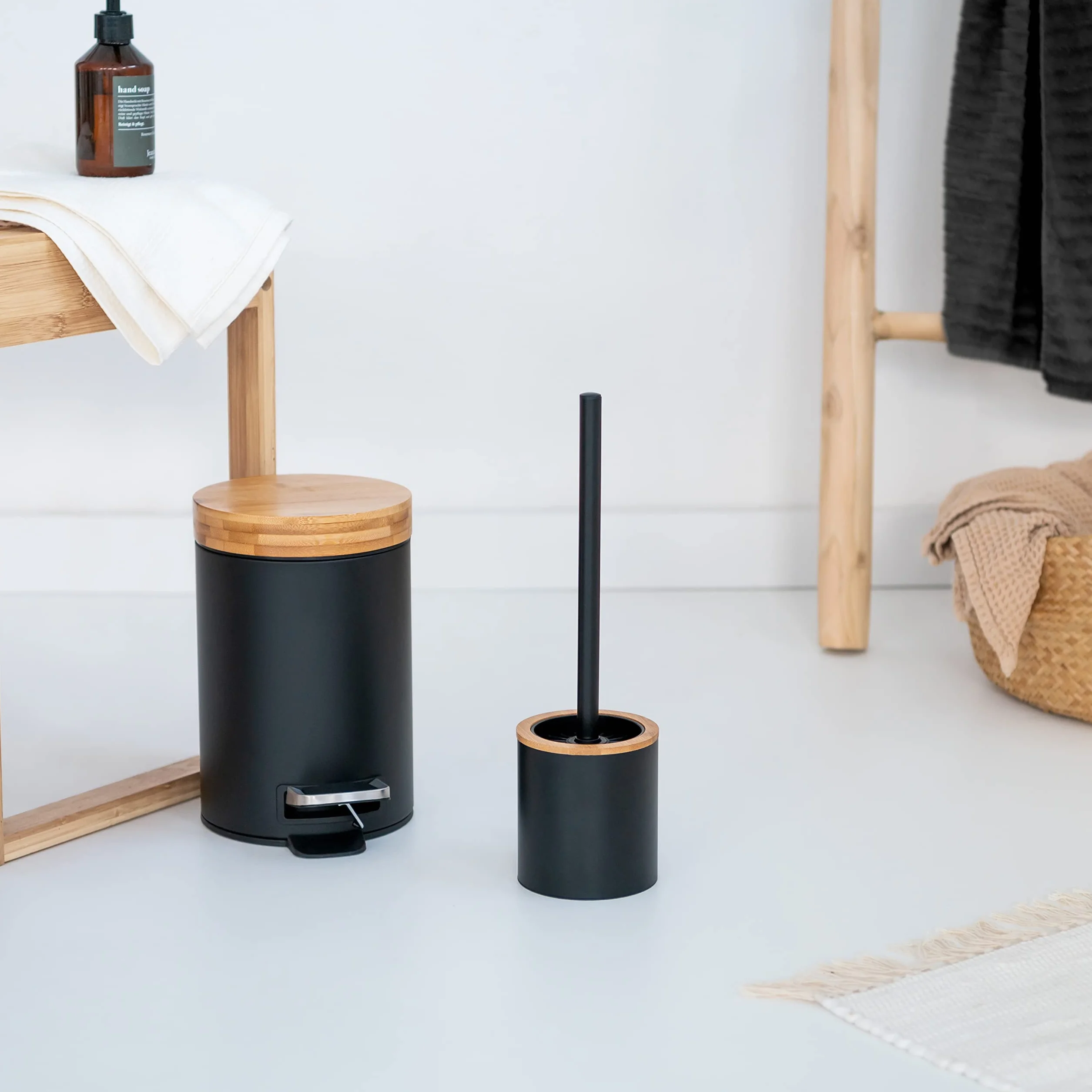 KAZAI 3 Litry Designerski kosz Łazienkowy Superior Bamboo Miękkie Zamknięcie Czarny