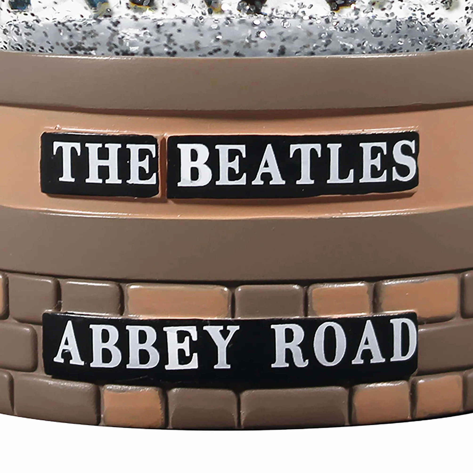 Half Moon Bay | Abbey Road Snow Globe | The Beatles Snow Globes dla dorosłych | Dziwaczne ozdoby świąteczne i dekoracje świąteczne | Zabawna kopuła śnieżna | Prezenty The Beatles i prezenty muzyczne |