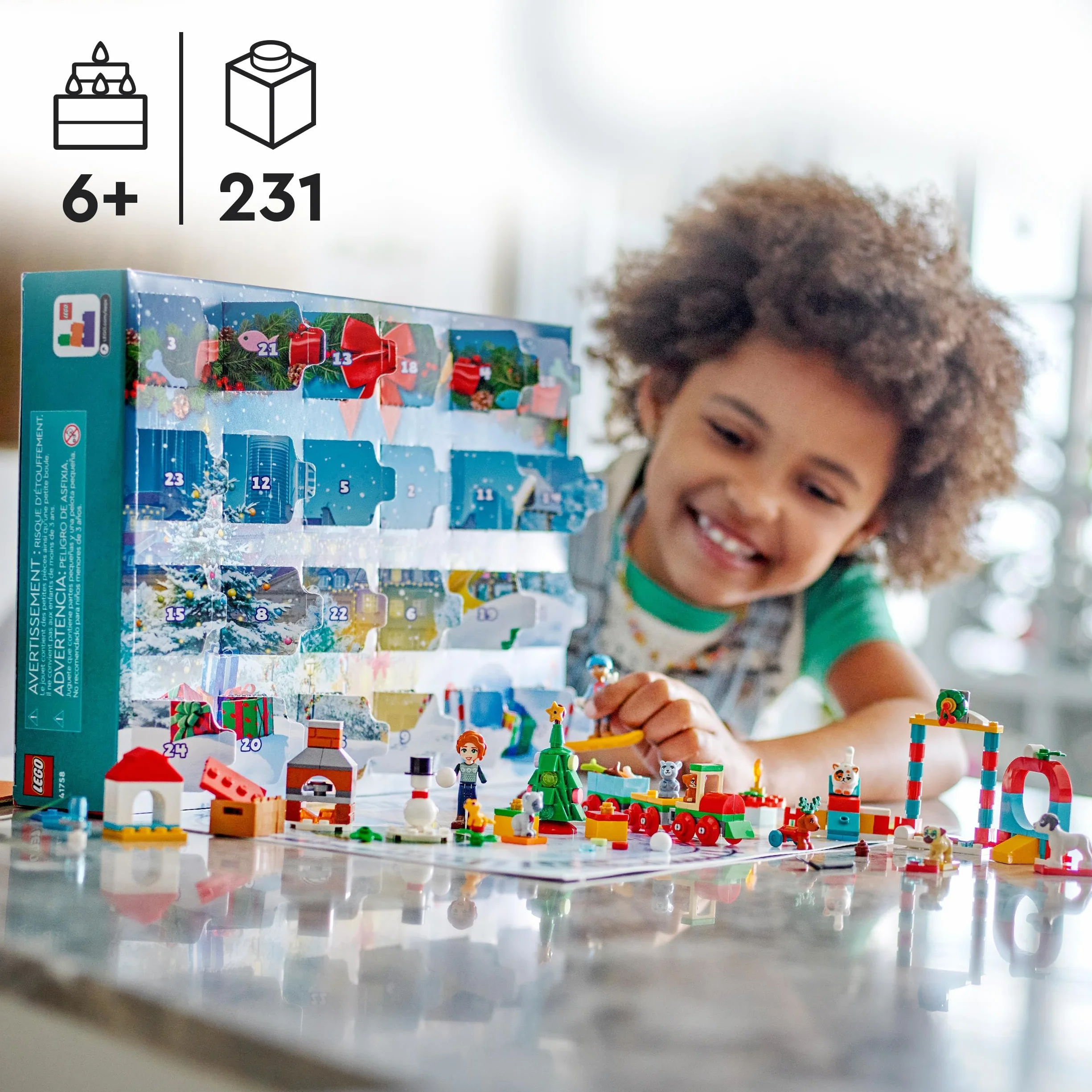LEGO 41758 Friends Kalendarz adwentowy 2023 z 24 Niespodziankami, w tym 8 Figurek Zwierząt, 2 Minilaleczki i Świąteczne Zabawki do Zbudowania, Prezenty na Mikołajki dla Dzieci