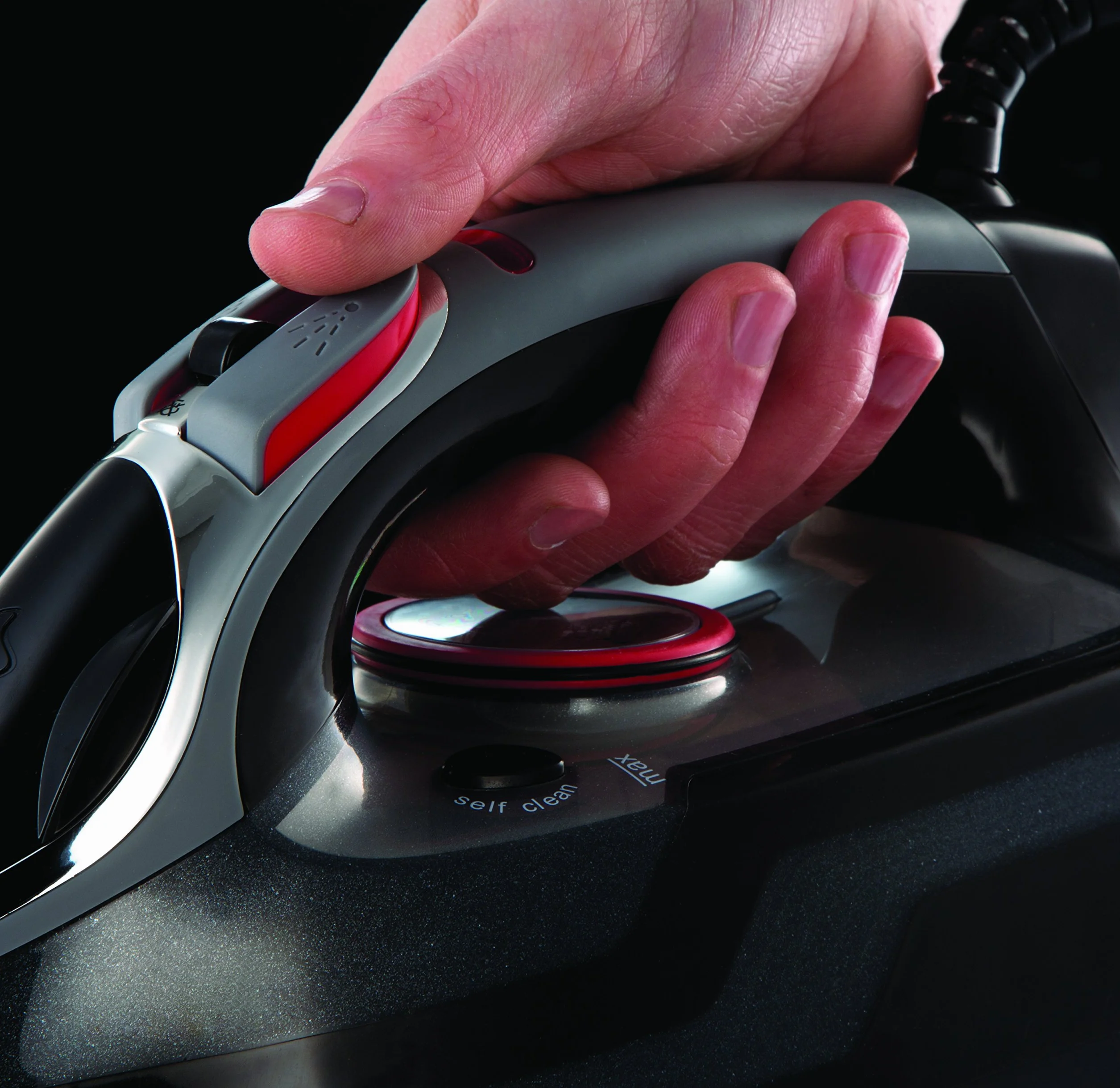 Russell Hobbs żelazko parowe 3100W 210g uderzenie pary 70g/min Power Steam 20630-56