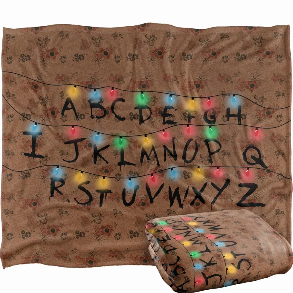 Stranger Things Świąteczne Światła Alfabet Koc Narzuta Silky Touch 152 x 127 cm