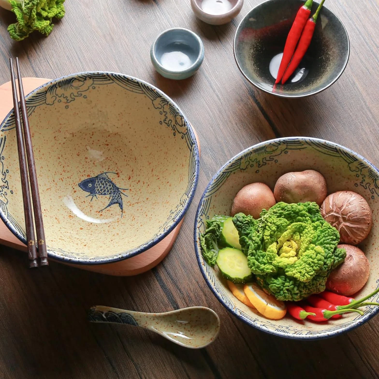 2 zestawy ceramiczna miska na ramen 1200 ml, zestaw misek ramenowych 1200 ml, duża japońska miska na zupę z makaronem, z pałeczkami i łyżką, do zupy ramenowej, makaronu, Macedonii, ryżu