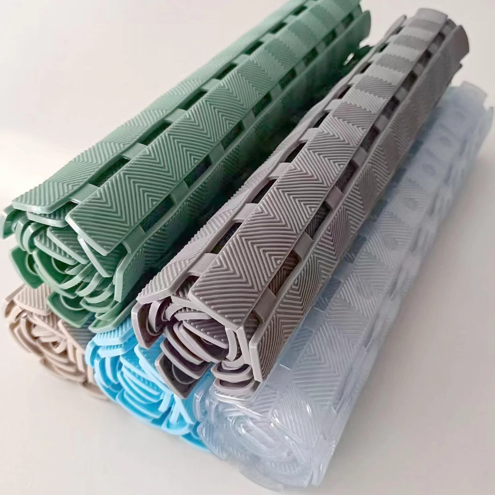 easyBee mata pod prysznic wrażliwa na skórę 70x40 cm, mata do wanny dla dzieci antypoślizgowa mata pod prysznic BPA wolna bez lateksu mata pod prysznic antypoślizgowa odporna na pleśń może być myta w