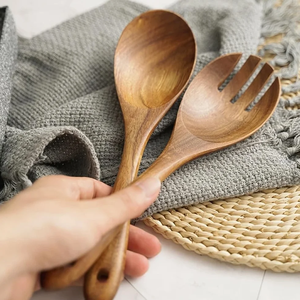 2 sztuki drewnianych sztućców do sałatek – 26 cm, drewniane łyżki do serwowania, zestaw sałatek, kolacji, widelec i łyżka, długi uchwyt, szczypce do sałaty