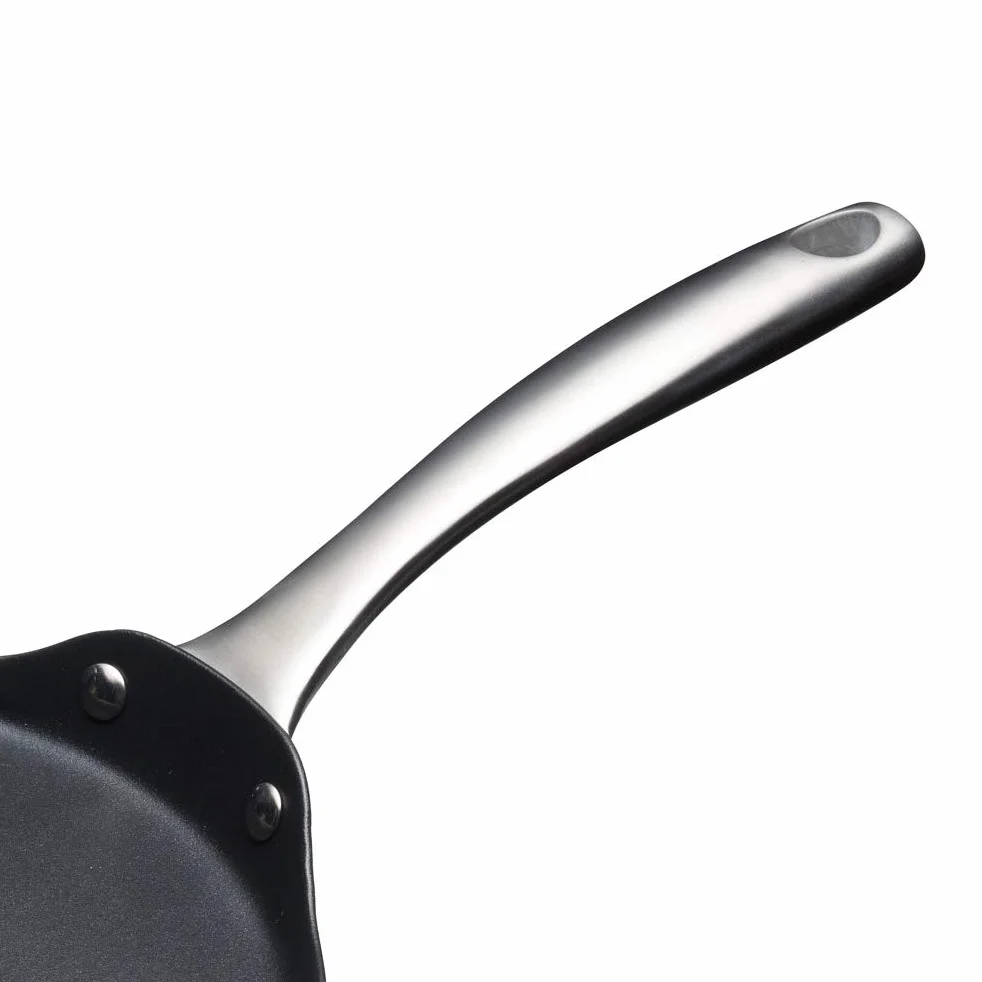 MasterClass Patelnia do Naleśników ze Stali Węglowej 24 cm, Nieprzywierająca, Indukcja, Czarny
