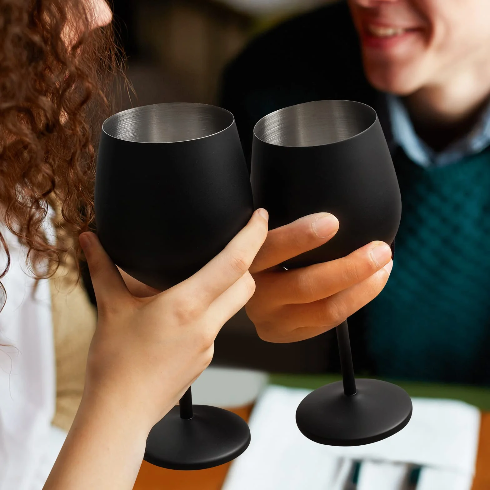 Livole Zestaw kieliszków do wina 550 ml ze stali nierdzewnej czarny matowy 4 sztuki